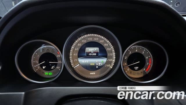 Mercedes-Benz E-класс W212 E200 купе, 2017 8