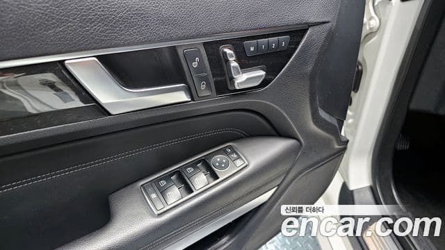 Mercedes-Benz E-класс W212 E200 купе, 2017 16