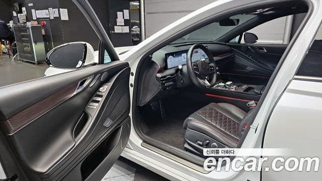Genesis G80 (RG3) бензин 3.5 турбо 2WD, 2025 11