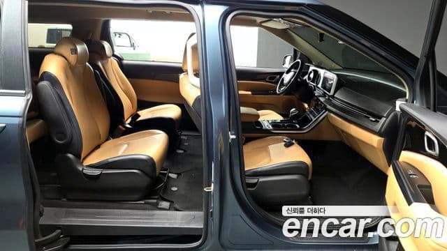 Kia Carnival 4세대 Prestige, 2022 11