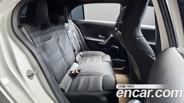 Mercedes-Benz A-класс W177 A220 хэтчбек, 2020 12