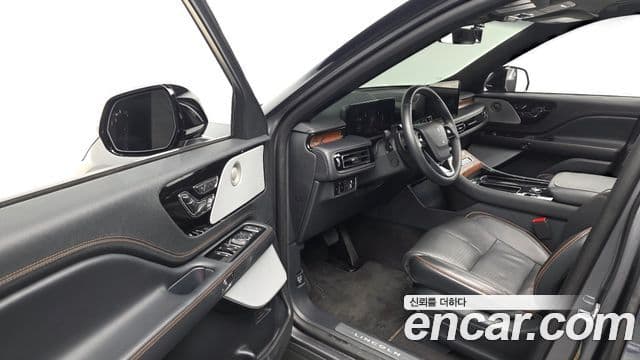 Lincoln Aviator 2세대 3.0 Black Label AWD, 2025 12