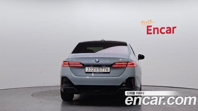 BMW 5시리즈 (G60) 520i M Sport, 2025 4