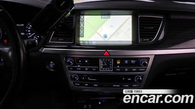 Genesis G80 Premium Luxury, 2018 17