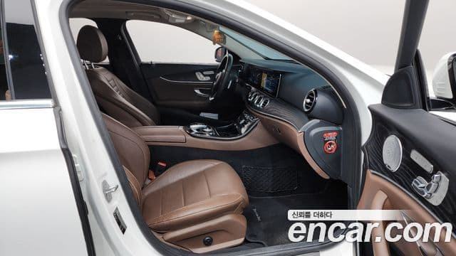 Mercedes-Benz E-класс W213 Avantgarde, 2018 11