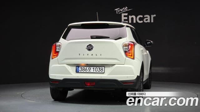 KG모빌리티(SsangYong) Berry New Tivoli V3, 2022 4