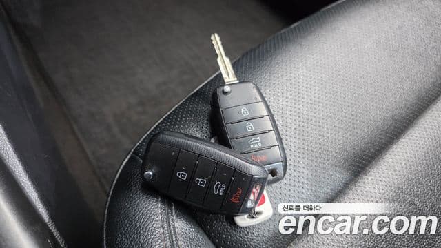 Kia K3 Deluxe, 2014 19