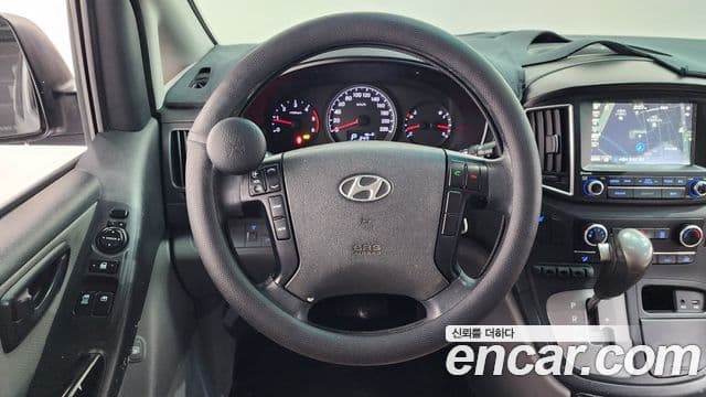 Hyundai Grand Starex Smart, 2017 13