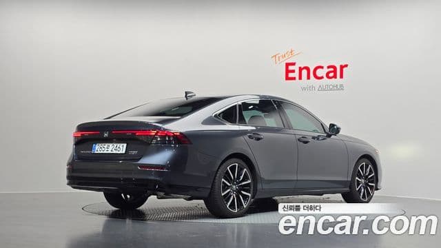 Honda Accord 11세대 2.0 гибрид Туринг (Touring), 2025 2