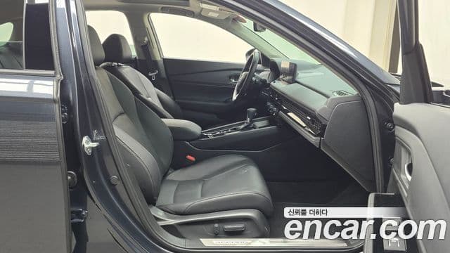 Honda Accord 11세대 2.0 гибрид Туринг (Touring), 2025 11