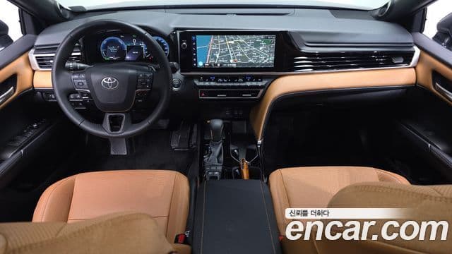 Toyota 캠리 (XV80) 2.5 XLE Premium гибрид, 2025 7
