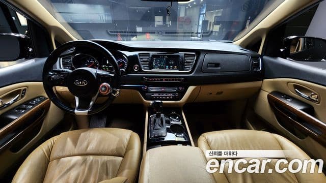 Kia All New Carnival Noblesse, 2016 7