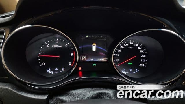 Kia All New Carnival Noblesse, 2016 8