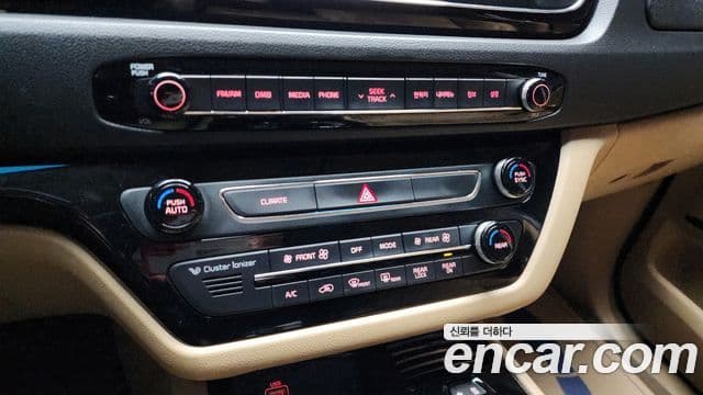 Kia All New Carnival Noblesse, 2016 16