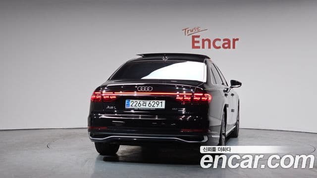 Audi A8 (D5) 55 TFSI Quattro Premium LWB, 2023 4