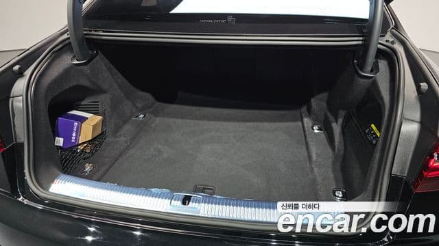 Audi A8 (D5) 55 TFSI Quattro Premium LWB, 2023 20