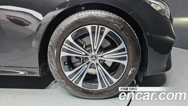 Mercedes-Benz E-класс W214 Avantgarde, 2025 все фото