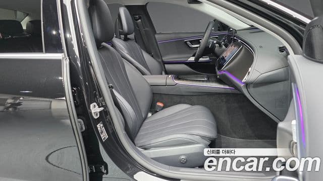 Mercedes-Benz E-класс W214 Avantgarde, 2025 11