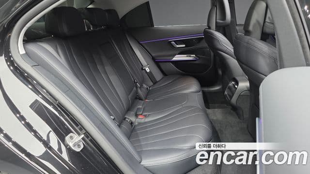 Mercedes-Benz E-класс W214 Avantgarde, 2025 12