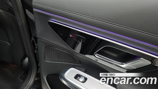 Mercedes-Benz E-класс W214 Avantgarde, 2025 18