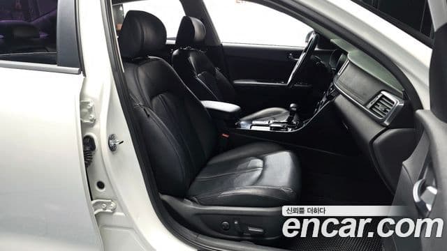 Kia K5 2세대 Noblesse, 2016 10