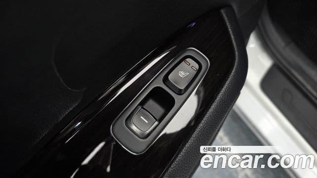 Kia K5 2세대 Noblesse, 2016 18