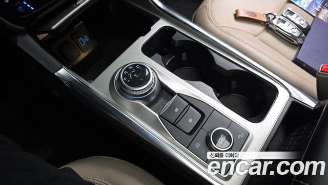 Ford Explorer 6세대 2.3 Limited 4WD, 2023 9