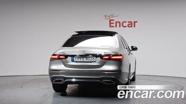 Mercedes-Benz E-класс W213 AMG Line, 2022 4