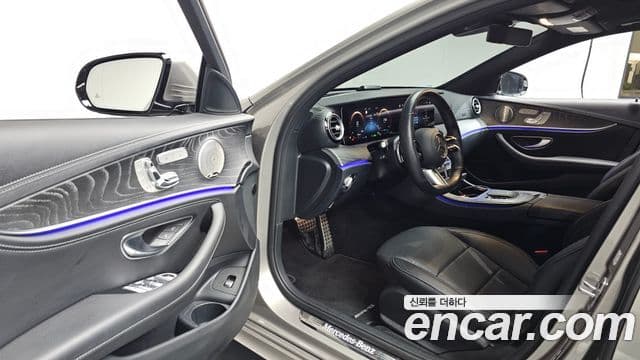 Mercedes-Benz E-класс W213 AMG Line, 2022 10