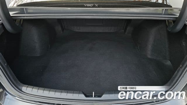 Kia K5 3세대 Prestige, 2022 20