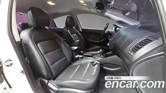 Kia K3 Noblesse, 2015 10