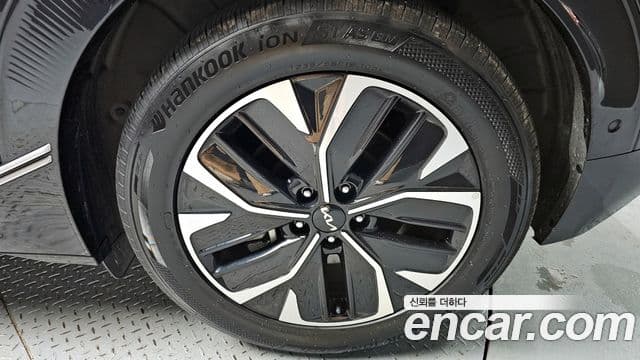 Kia EV6 Earth, 2023 все фото