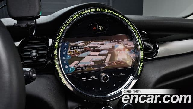 Mini Cooper 3세대, 2022 16