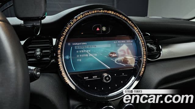 Mini Cooper 3세대, 2022 17