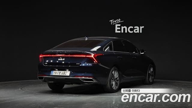 Kia K8 гибрид Noblesse, 2022 2