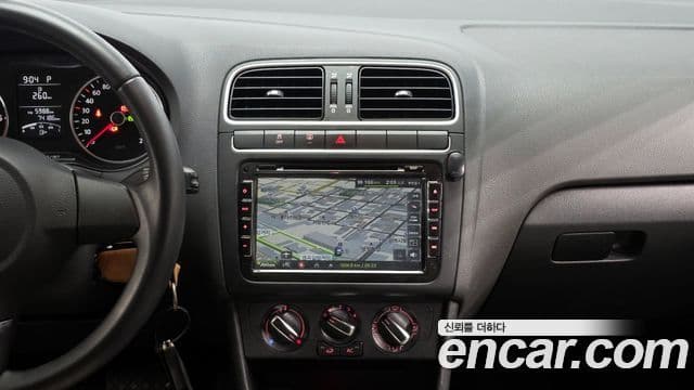 Volkswagen 폴로 5세대, 2014 14