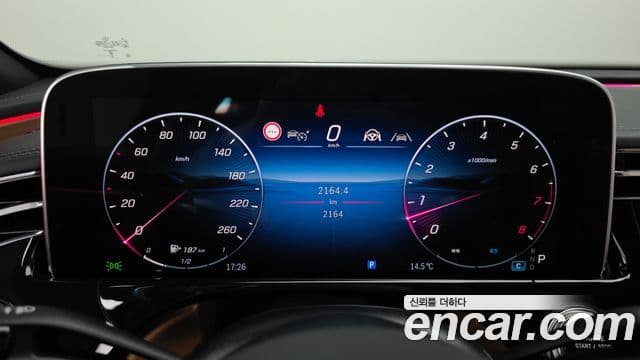 Mercedes-Benz E-класс W214 AMG Line, 2026 8