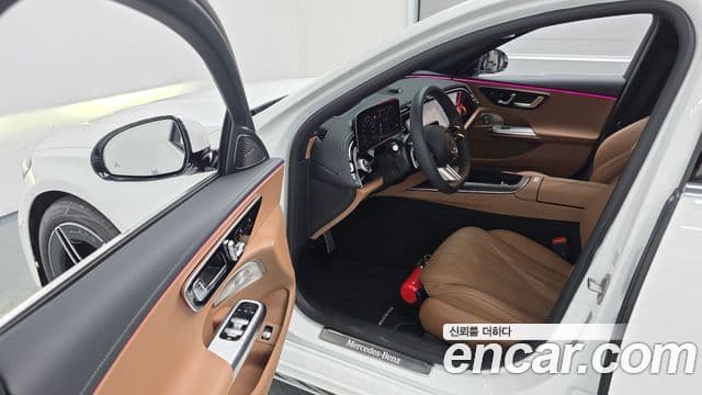 Mercedes-Benz E-класс W214 AMG Line, 2026 11