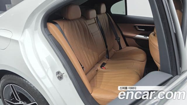 Mercedes-Benz E-класс W214 AMG Line, 2026 12