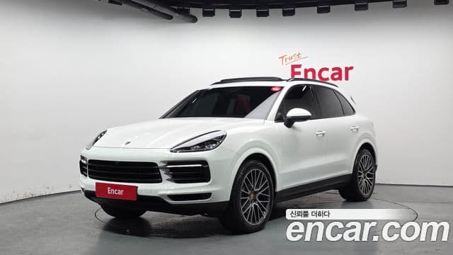 Porsche Cayenne (PO536), 2020 1