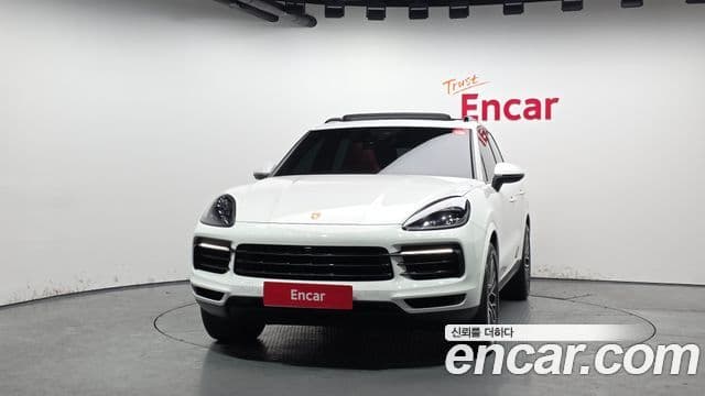 Porsche Cayenne (PO536), 2020 3