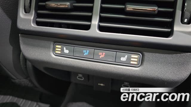 Land Rover Range Rover Evoque 2세대 P250 Dynamic SE, 2025 18