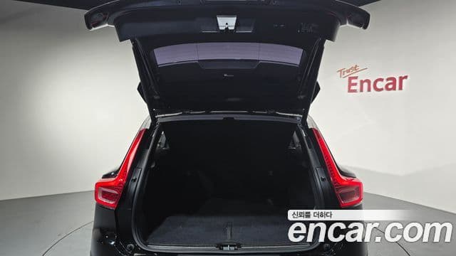 Volvo XC40 T4 Inscription, 2019 21