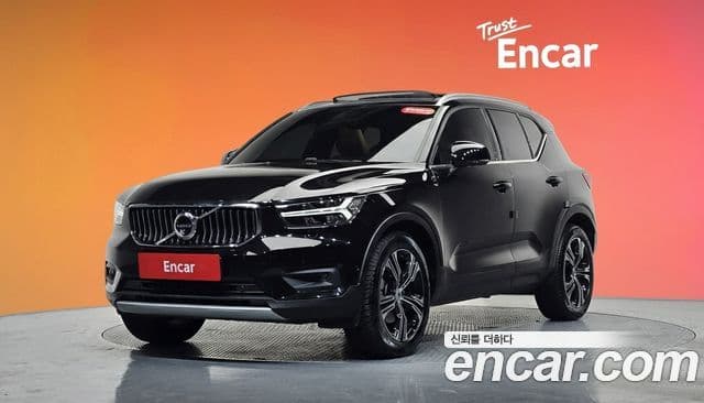 Volvo XC40 T4 Inscription, 2019 1