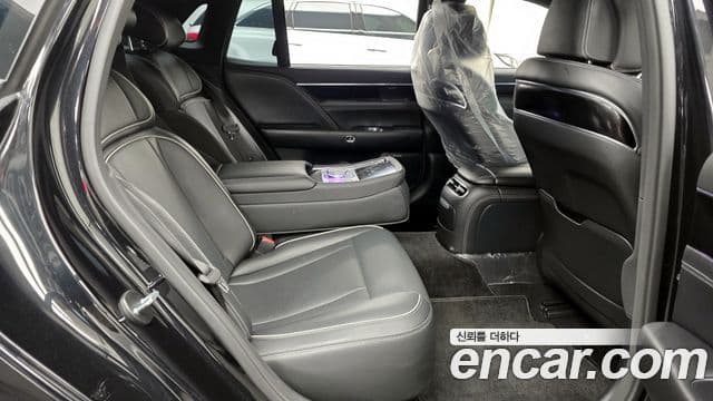 Genesis G90 (RS4) бензин 3.5 турбо AWD, 2023 12