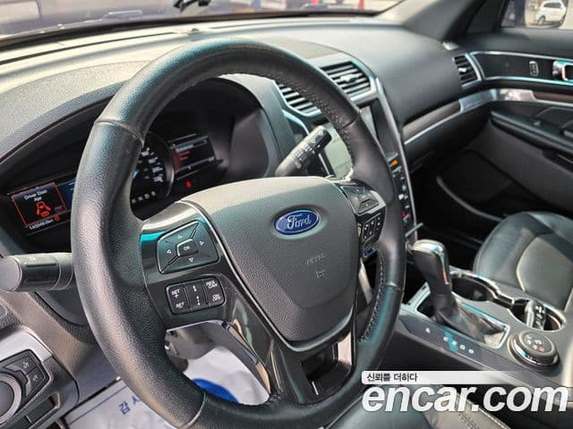 Ford Explorer 5세대, 2017 6