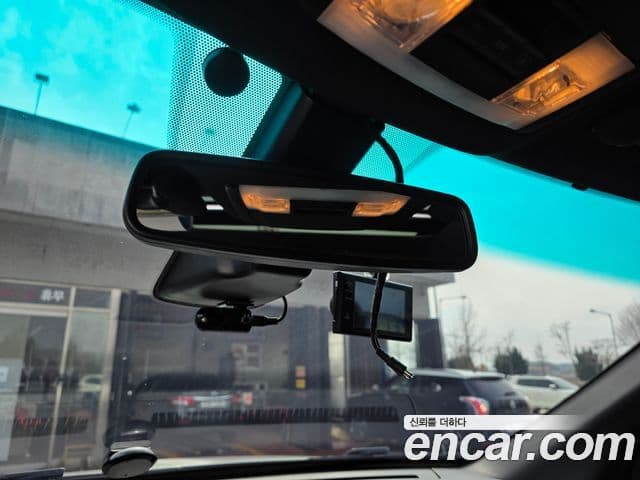 Ford Explorer 5세대, 2017 14