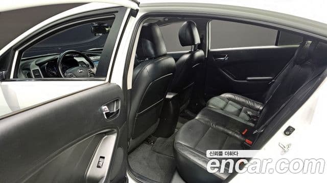 Kia K3 Noblesse, 2013 12