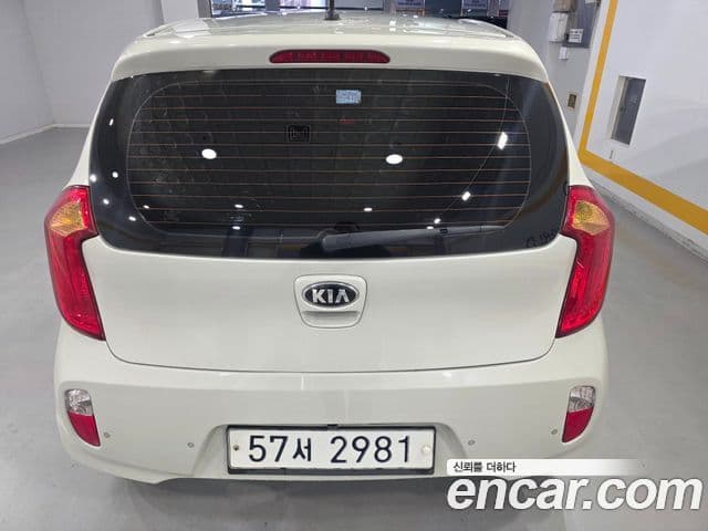 Kia All New Morning Luxury, 2014 3