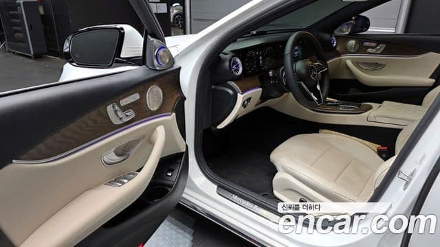 Mercedes-Benz E-класс W213 Exclusive, 2023 11